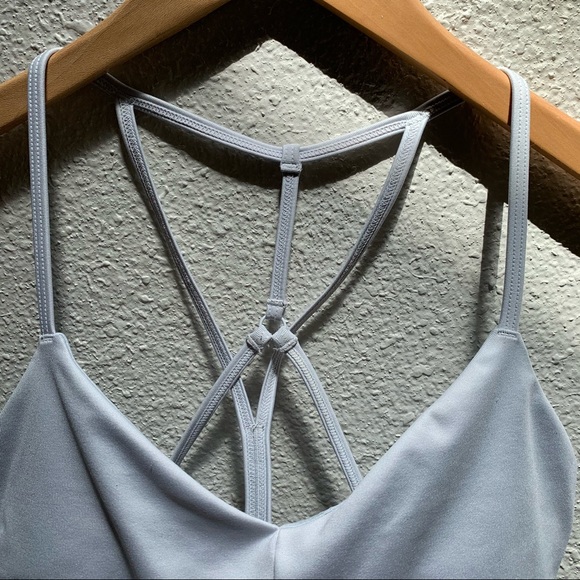 ALO YOGA Lavish light grey mesh Strappy back sexy longline sports bra Sz M - Picture 5 of 12